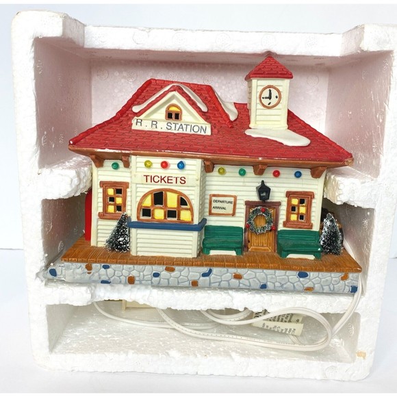Holiday Living by Lowes Porcelain Lighted Railroad Station EUC, Christmas - Picture 6 of 16